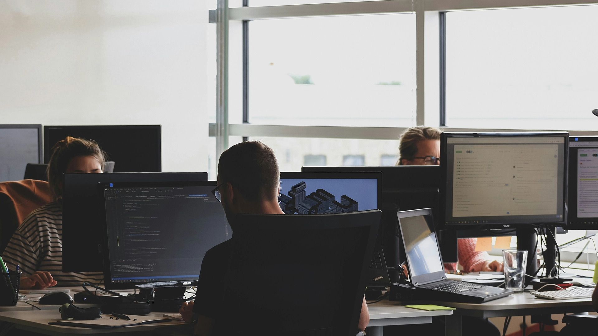 DOJ Ontmaskert Noord-Koreaanse Tech Job Scam met Gestolen Amerikaanse Identiteiten